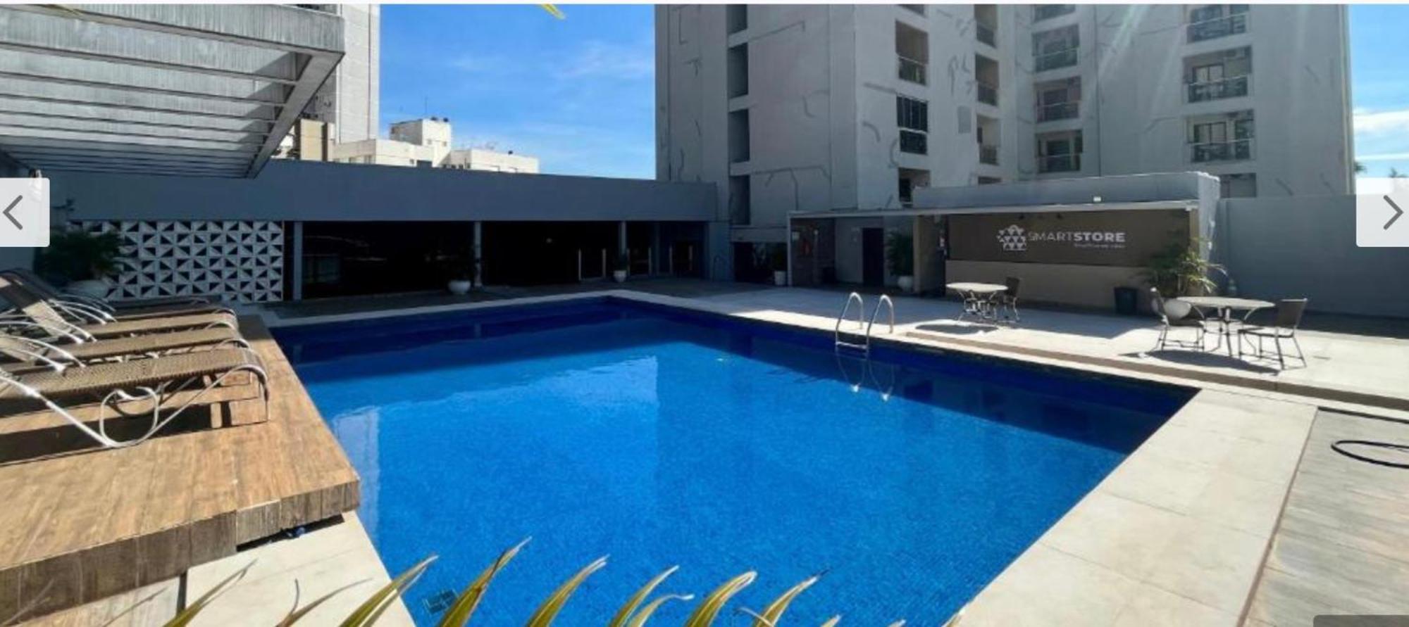 Flat Crystal Place Apartment