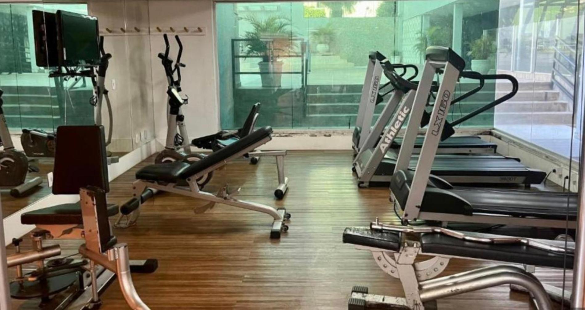 Flat Crystal Place Apartment